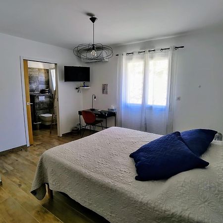 Готель Casa Voscia Casalabriva Екстер'єр фото